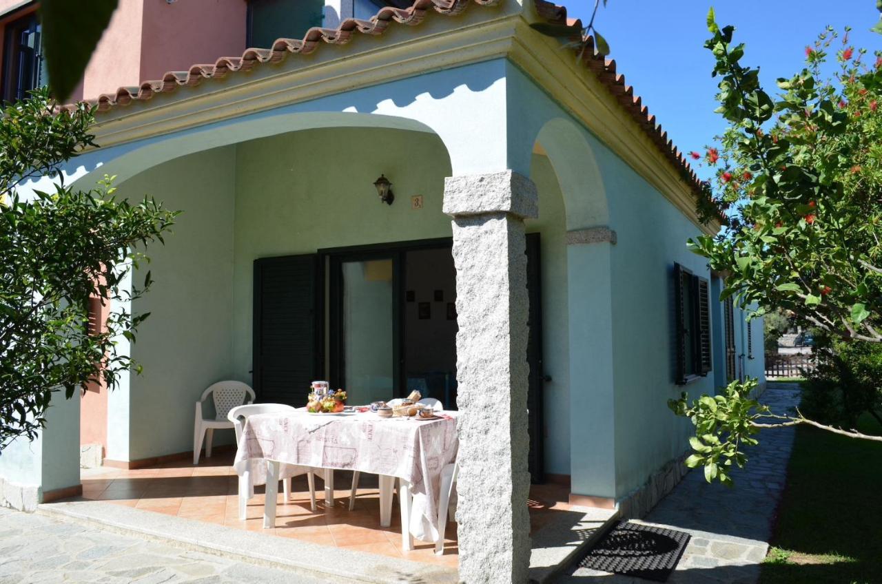 Iss Travel, La Padula - Apartments With Private Veranda And Parking Сан-Теодоро Экстерьер фото